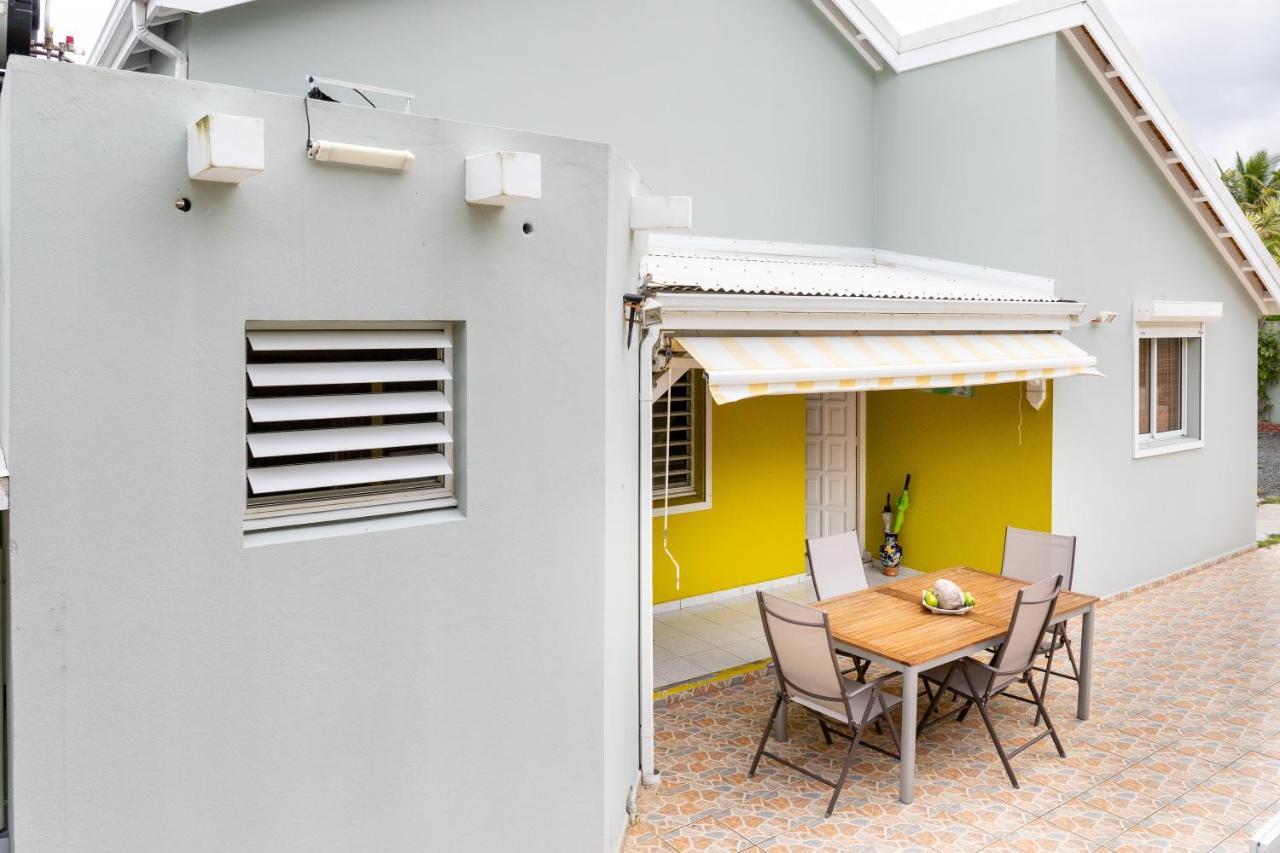 Villa L'Artist En Bord De Mer Avec Piscine Privee Sainte-Rose Exterior photo